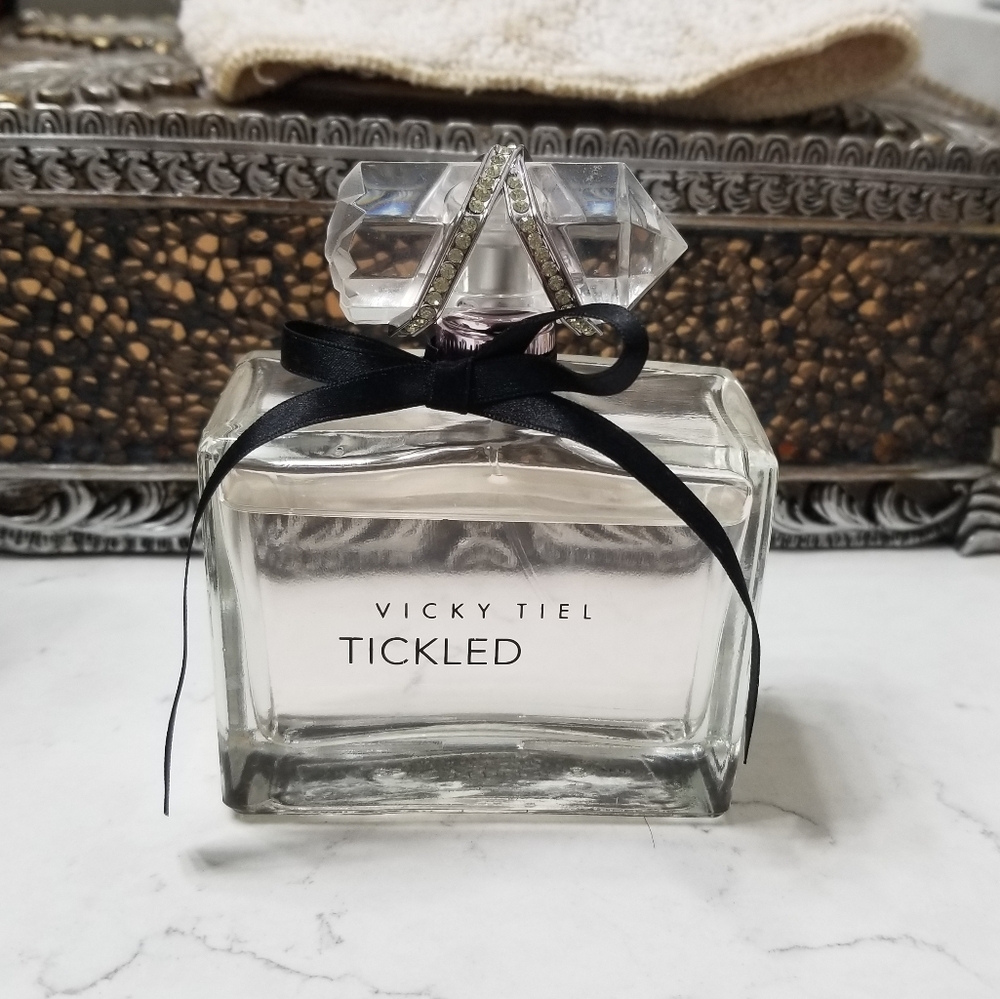 Vicky Tiel Tickled 3.4 oz Perfume